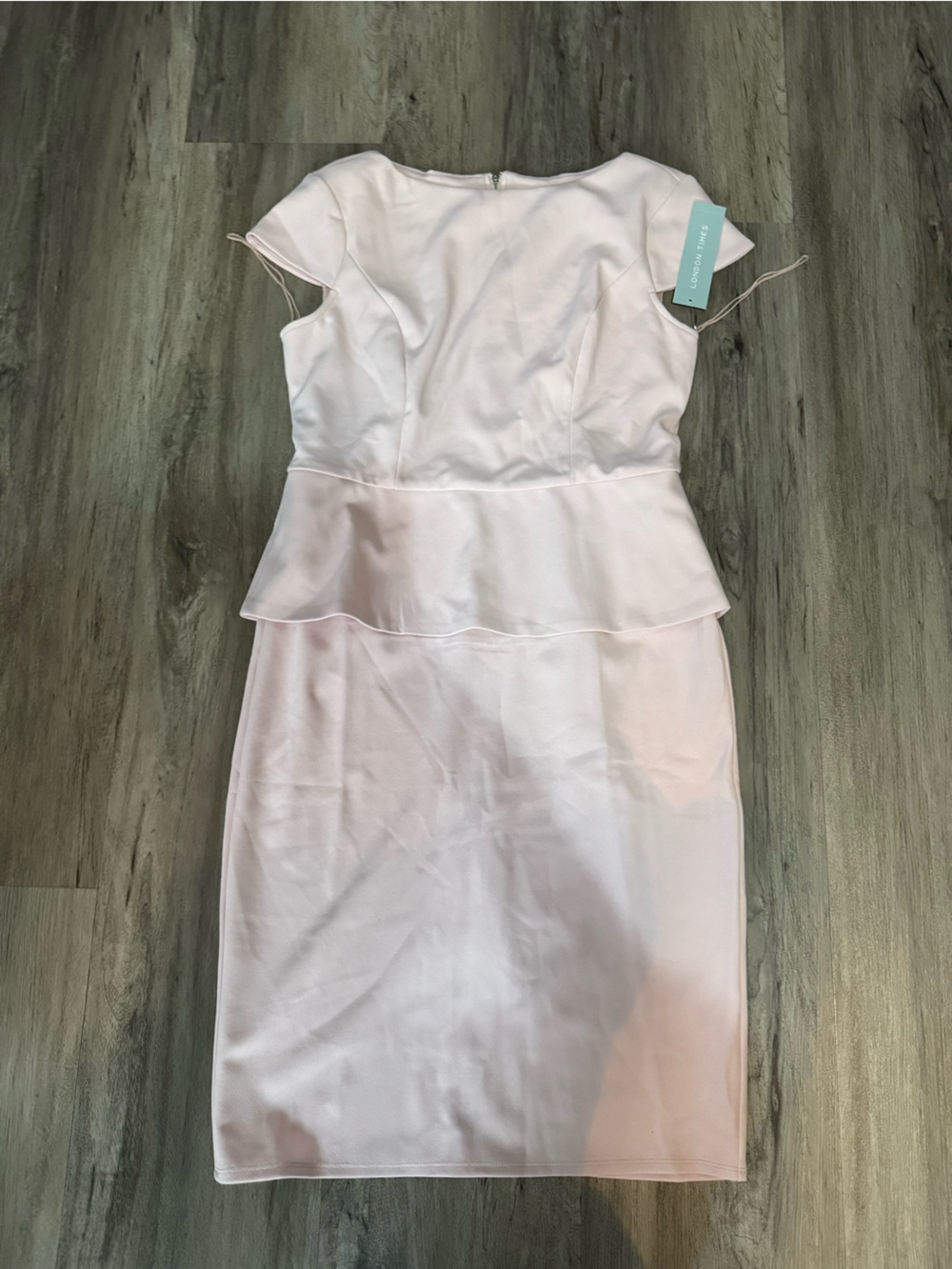 NADYA CAP SLEEVE PEPLUM SHEATH IN SCUBA CREPE
BY LONDON TIMES